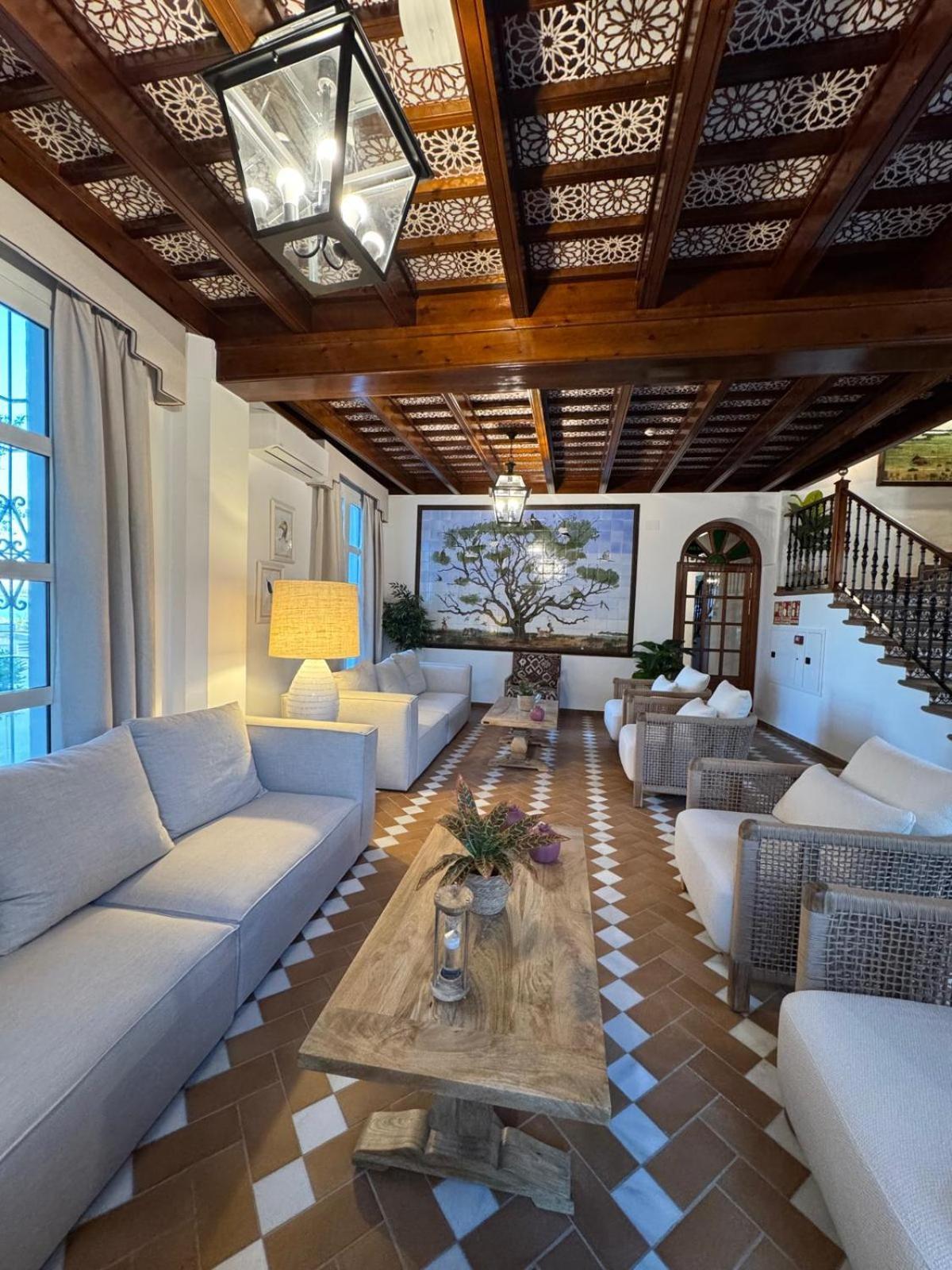 Hotel Toruno Del Rocio Bagian luar foto